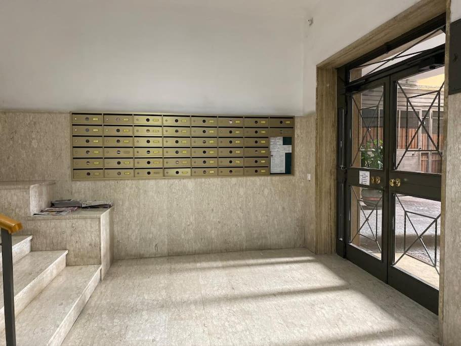 Apartamento La Casa Di Mio Padre Nápoles Exterior foto