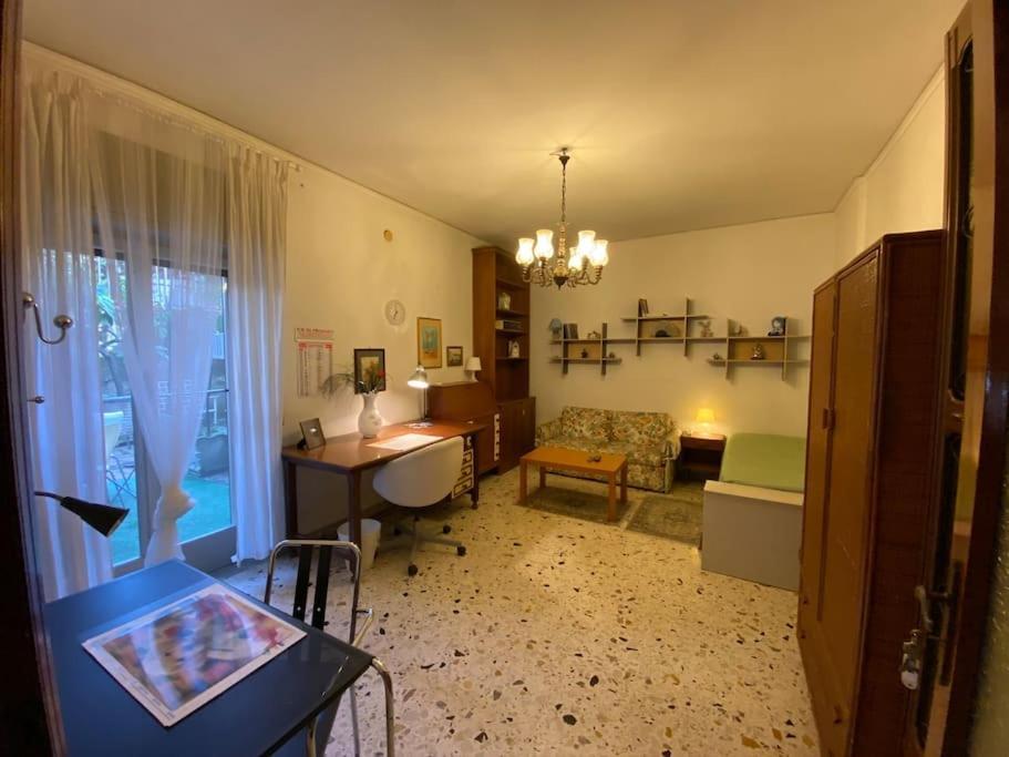 Apartamento La Casa Di Mio Padre Nápoles Exterior foto