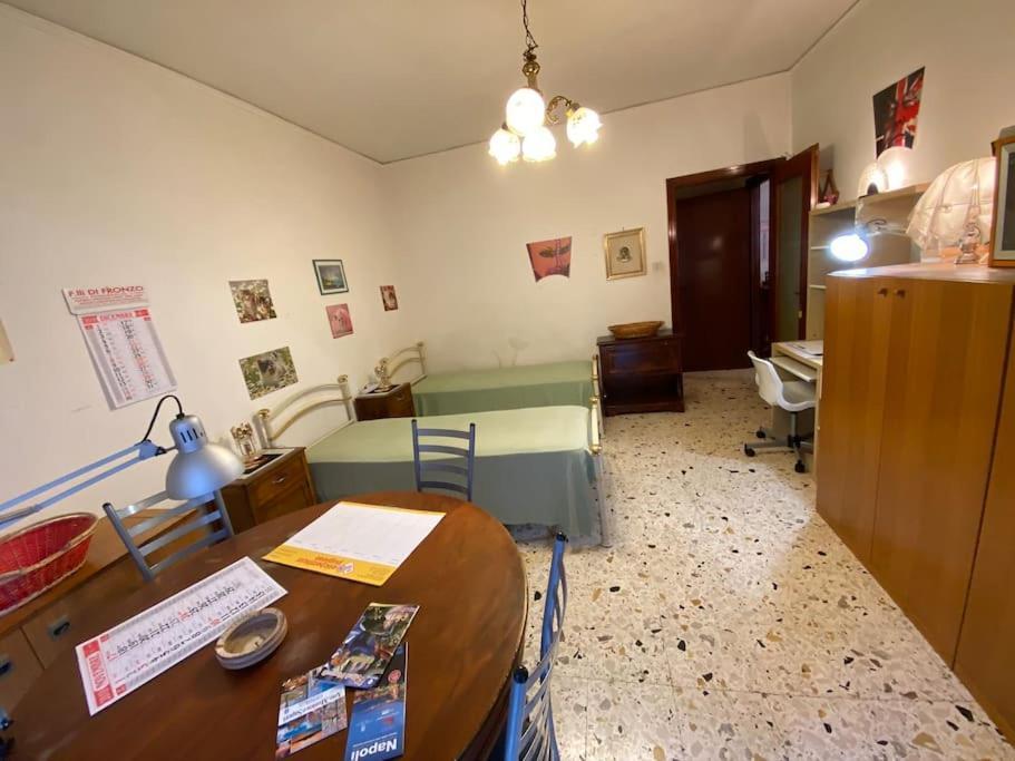 Apartamento La Casa Di Mio Padre Nápoles Exterior foto