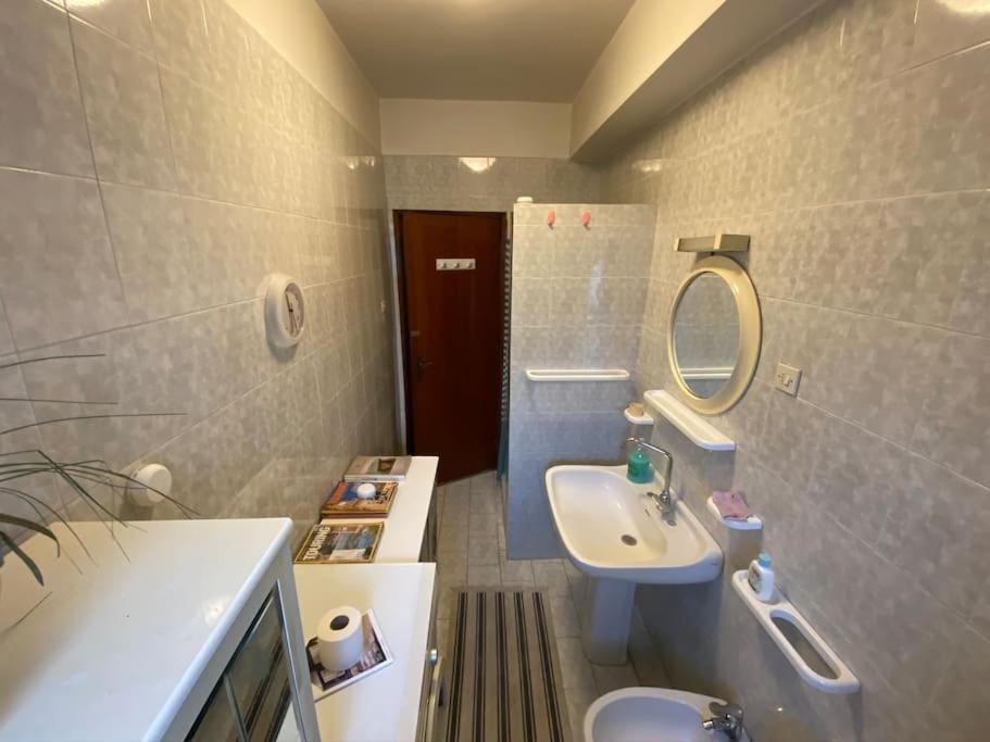Apartamento La Casa Di Mio Padre Nápoles Exterior foto