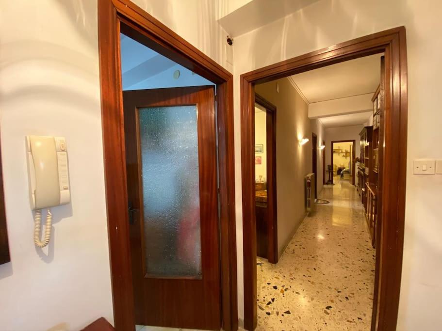 Apartamento La Casa Di Mio Padre Nápoles Exterior foto